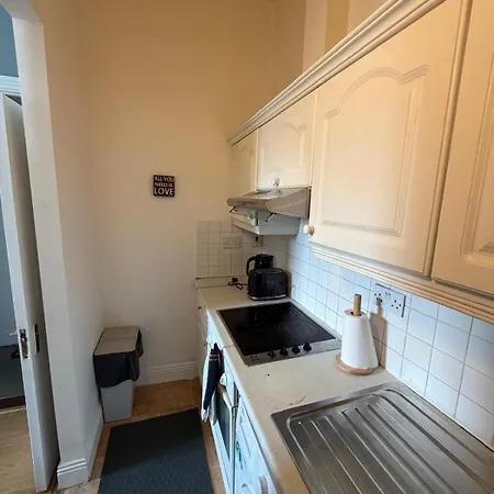 Cosy Centre Apartment